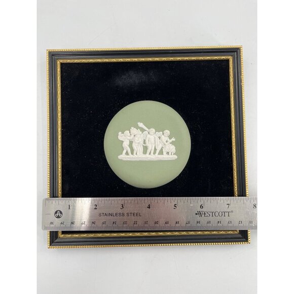 Wedgwood Green Jasperware Framed Dancing Hours Plaque  2 Cherubs Putti Plaques - Picture 6 of 16